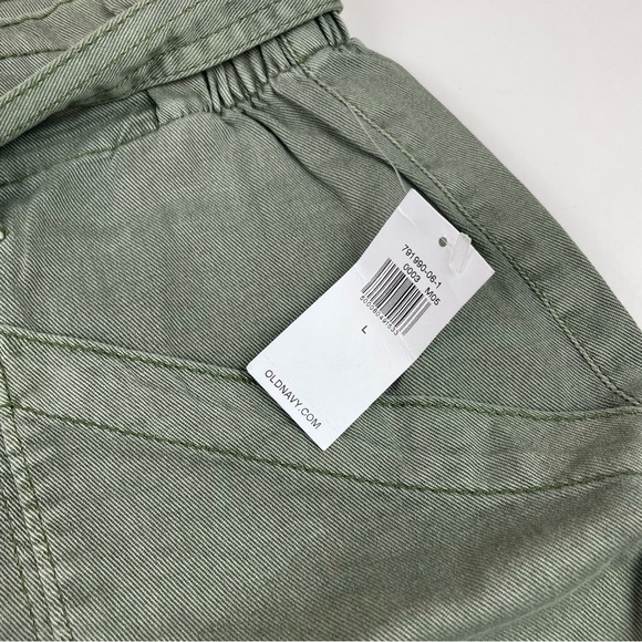 Old Navy Green Shorts New With Tag Belt Tie Women Size Large Casual Comfort - Picture 3 of 6